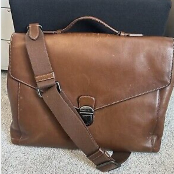 Coach Leather Messenger Bag – Brown – Like New